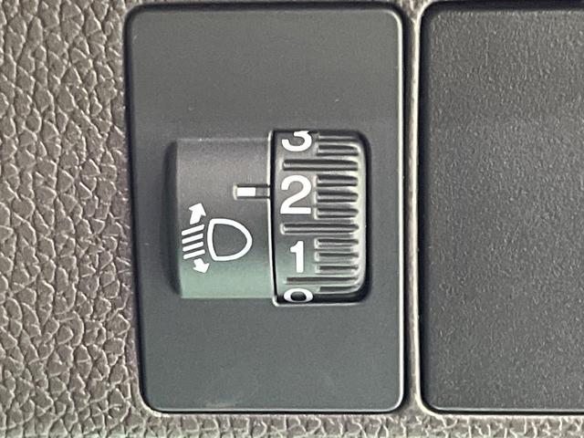 フリード Ｂ　４ＷＤ　６人乗　純正ナビ　バックカメラ　寒冷地仕様　禁煙車　ドラレコ　スマートキー　シートヒーター　ＥＴＣ　オートエアコン　両側スライドドア　Ｂｌｕｅｔｏｏｔｈ　ＣＤ　ＤＶＤ再生　フルセグ（38枚目）