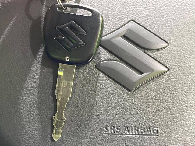 スーパーキャリイ Ｘ　４ＷＤ　ＭＴ車　衝突被害軽減システム　禁煙車　ＬＥＤヘッド　車線逸脱警報　オートライト　ＣＤ（44枚目）