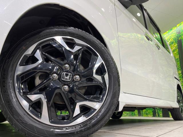 Ｎ－ＢＯＸカスタム Ｇ・Ｌターボホンダセンシング　４ＷＤ　両側電動ドア　バックカメラ　衝突被害軽減システム　レーダークルーズ　禁煙車　ハーフレザーシート　ドラレコ　スマートキー　ＬＥＤヘッド　ビルトインＥＴＣ　純正１５インチアルミ　車線逸脱警報（13枚目）