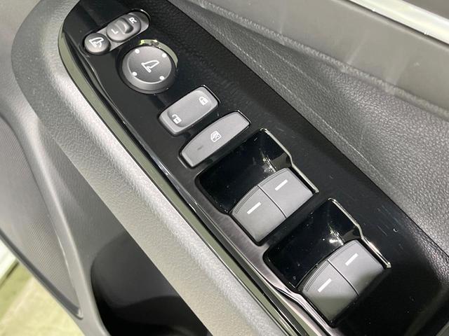 ヴェゼル e:HEV Z 4WD 9型ホンダコネクトディスプレイ バックカメラ 衝突被害軽減システム レーダークルーズ 禁煙 電動リアゲート ハーフレザーシート シートヒーター LEDヘッド ETC2.0 純正18インチアルミ(26枚目)