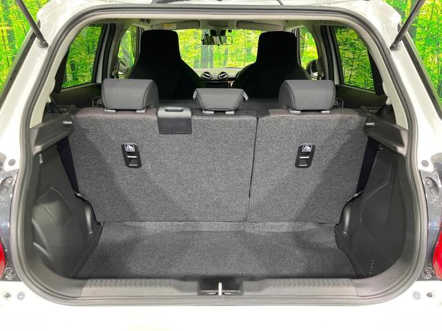 スイフトスポーツ ベースグレード　ＭＴ車　ターボ　８型ＳＤナビ　全周囲カメラ　衝突被害軽減システム　レーダークルーズ　禁煙車　シートヒーター　ドラレコ　スマートキー　ＬＥＤヘッド　ビルトインＥＴＣ　純正１７インチアルミ　車線逸脱警報（12枚目）