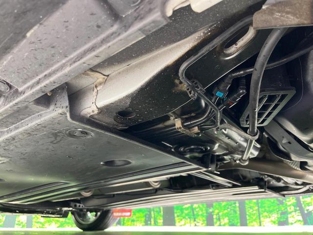 スイフトスポーツ ベースグレード　ＭＴ車　ターボ　８型ＳＤナビ　全周囲カメラ　衝突被害軽減システム　レーダークルーズ　禁煙車　シートヒーター　ドラレコ　スマートキー　ＬＥＤヘッド　ビルトインＥＴＣ　純正１７インチアルミ　車線逸脱警報（32枚目）