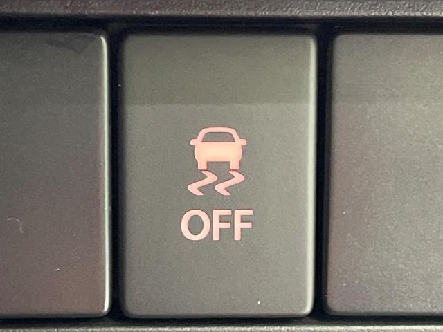 スイフトスポーツ ベースグレード　ＭＴ車　ターボ　８型ＳＤナビ　全周囲カメラ　衝突被害軽減システム　レーダークルーズ　禁煙車　シートヒーター　ドラレコ　スマートキー　ＬＥＤヘッド　ビルトインＥＴＣ　純正１７インチアルミ　車線逸脱警報（40枚目）