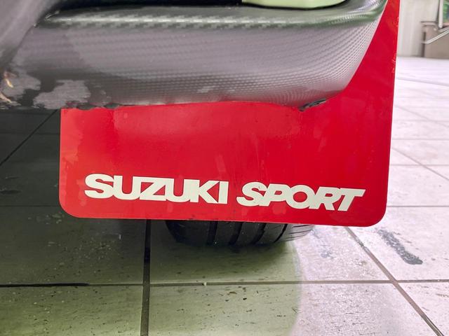 スイフトスポーツ ベースグレード　ＭＴ車　ターボ　８型ＳＤナビ　全周囲カメラ　衝突被害軽減システム　レーダークルーズ　禁煙車　シートヒーター　ドラレコ　スマートキー　ＬＥＤヘッド　ビルトインＥＴＣ　純正１７インチアルミ　車線逸脱警報（65枚目）