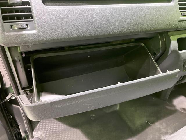 ハイエースバン ロングＤＸ　４ＷＤ　ディーゼル（軽油）　純正ＳＤナビ　全周囲カメラ　衝突被害軽減システム　禁煙車　ビルトインＥＴＣ　オートハイビーム　車線逸脱警報　オートライト　Ｂｌｕｅｔｏｏｔｈ　ＣＤ　ＤＶＤ再生　フルセグ（38枚目）
