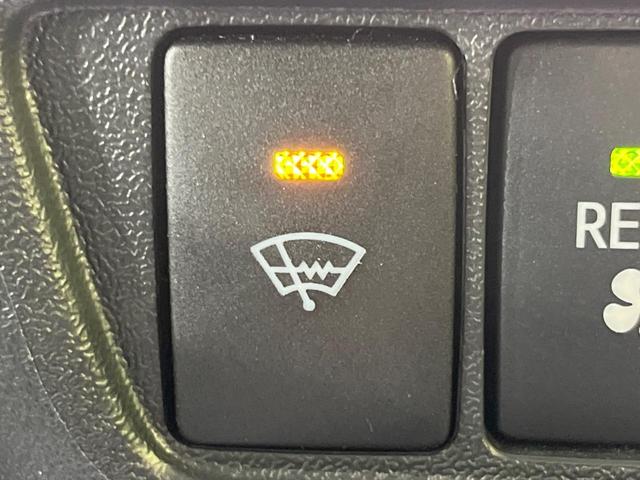 ハイエースバン ロングＤＸ　４ＷＤ　ディーゼル（軽油）　純正ＳＤナビ　全周囲カメラ　衝突被害軽減システム　禁煙車　ビルトインＥＴＣ　オートハイビーム　車線逸脱警報　オートライト　Ｂｌｕｅｔｏｏｔｈ　ＣＤ　ＤＶＤ再生　フルセグ（49枚目）