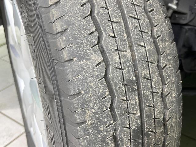 ハイエースバン ロングＤＸ　４ＷＤ　ディーゼル（軽油）　純正ＳＤナビ　全周囲カメラ　衝突被害軽減システム　禁煙車　ビルトインＥＴＣ　オートハイビーム　車線逸脱警報　オートライト　Ｂｌｕｅｔｏｏｔｈ　ＣＤ　ＤＶＤ再生　フルセグ（60枚目）