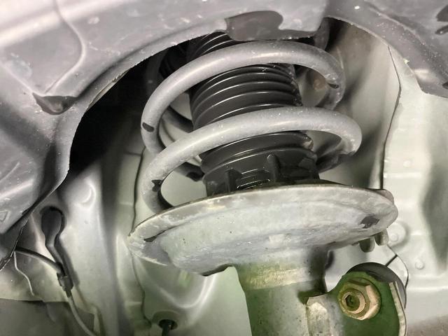 アクア Ｓスタイルブラック　禁煙車　セーフティセンス　純正ナビ　バックカメラ　レーンアシスト　ＬＥＤヘッド　オートハイビーム　ＥＴＣ２．０　Ｂｌｕｅｔｏｏｔｈ　フルセグ　スマートキー　オートエアコン　横滑り防止装置（20枚目）