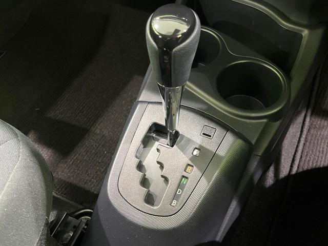 アクア Ｓスタイルブラック　禁煙車　セーフティセンス　純正ナビ　バックカメラ　レーンアシスト　ＬＥＤヘッド　オートハイビーム　ＥＴＣ２．０　Ｂｌｕｅｔｏｏｔｈ　フルセグ　スマートキー　オートエアコン　横滑り防止装置（49枚目）