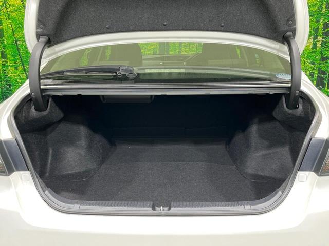 マークX 250G Four モデリスタエアロ 4WD 純正SDナビ バックカメラ 衝突被害軽減システム Bluetooth レーダークルーズ 禁煙車 ドラレコ HIDヘッド ビルトインETC 純正16インチアルミ 車線逸脱警報(10枚目)