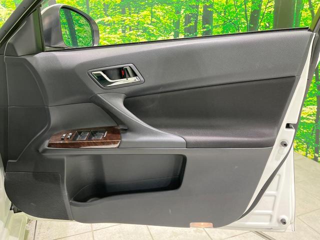 マークX 250G Four モデリスタエアロ 4WD 純正SDナビ バックカメラ 衝突被害軽減システム Bluetooth レーダークルーズ 禁煙車 ドラレコ HIDヘッド ビルトインETC 純正16インチアルミ 車線逸脱警報(22枚目)