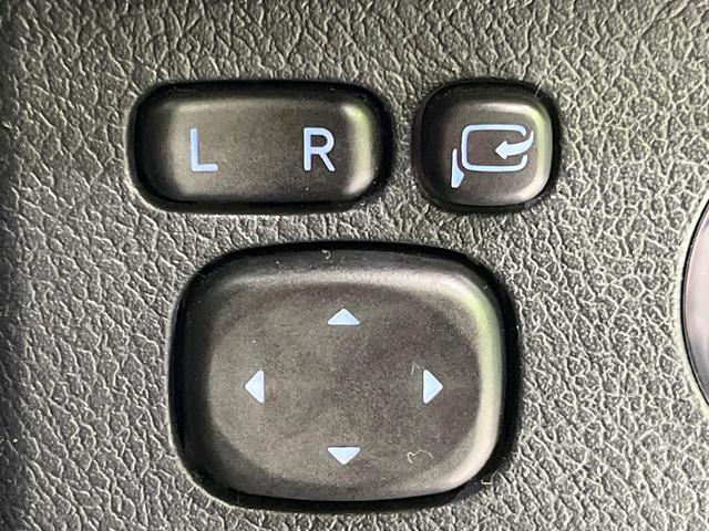 マークX 250G Four モデリスタエアロ 4WD 純正SDナビ バックカメラ 衝突被害軽減システム Bluetooth レーダークルーズ 禁煙車 ドラレコ HIDヘッド ビルトインETC 純正16インチアルミ 車線逸脱警報(31枚目)