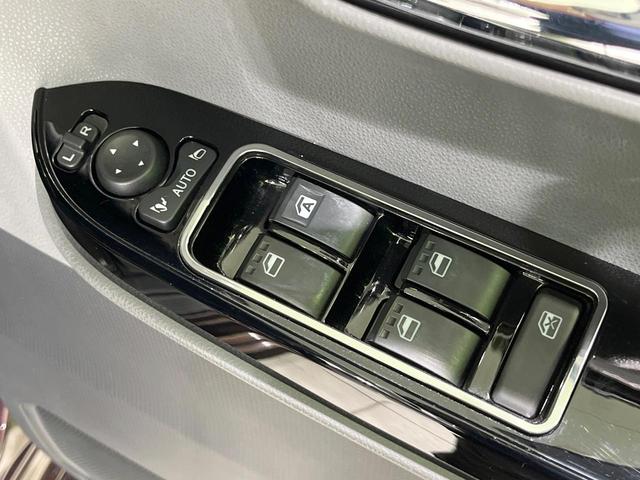 タント カスタムXセレクション 4WD 両側電動スライドドアドア 純正SDナビ バックカメラ 衝突被害軽減システム 禁煙車 ハーフレザーシート ドラレコ Bluetooth LEDヘッド スマートキー ETC 純正14インチアルミ(30枚目)