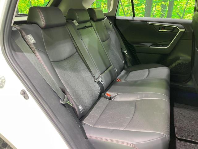 RAV4 アドベンチャー オフロードパッケージII 4WD 純正10.5型ディスプレイオーディオ バックカメラ 衝突被害軽減システム レーダークルーズ レザー調シート 禁煙車 LEDヘッド ETC2.0 純正18インチアルミ ステアリングヒーター(9枚目)