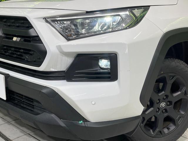 RAV4 アドベンチャー オフロードパッケージII 4WD 純正10.5型ディスプレイオーディオ バックカメラ 衝突被害軽減システム レーダークルーズ レザー調シート 禁煙車 LEDヘッド ETC2.0 純正18インチアルミ ステアリングヒーター(12枚目)