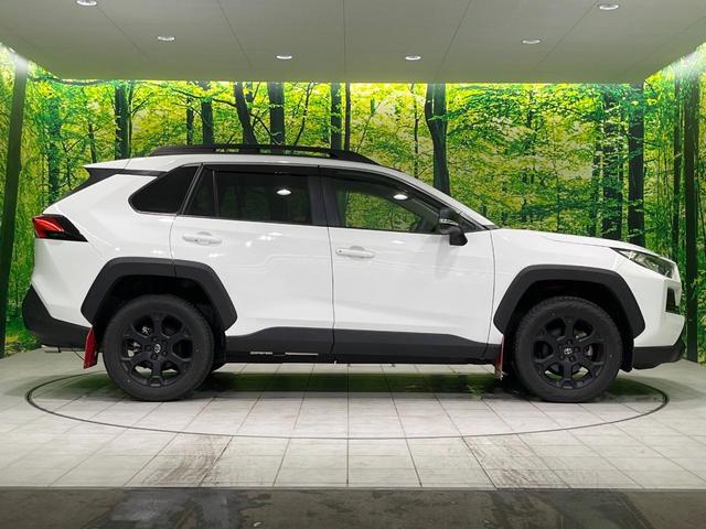 RAV4 アドベンチャー オフロードパッケージII 4WD 純正10.5型ディスプレイオーディオ バックカメラ 衝突被害軽減システム レーダークルーズ レザー調シート 禁煙車 LEDヘッド ETC2.0 純正18インチアルミ ステアリングヒーター(28枚目)