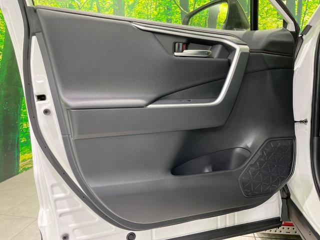 RAV4 アドベンチャー オフロードパッケージII 4WD 純正10.5型ディスプレイオーディオ バックカメラ 衝突被害軽減システム レーダークルーズ レザー調シート 禁煙車 LEDヘッド ETC2.0 純正18インチアルミ ステアリングヒーター(41枚目)