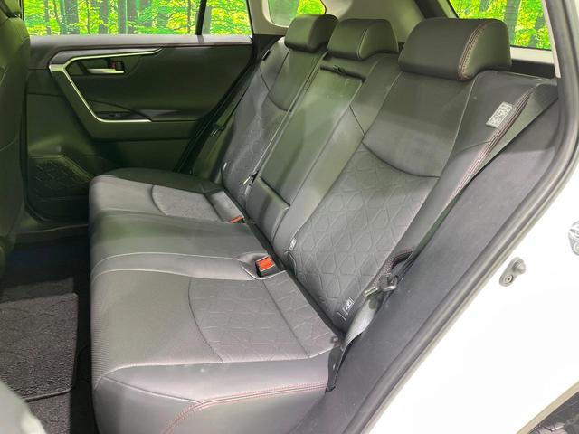 RAV4 アドベンチャー オフロードパッケージII 4WD 純正10.5型ディスプレイオーディオ バックカメラ 衝突被害軽減システム レーダークルーズ レザー調シート 禁煙車 LEDヘッド ETC2.0 純正18インチアルミ ステアリングヒーター(70枚目)