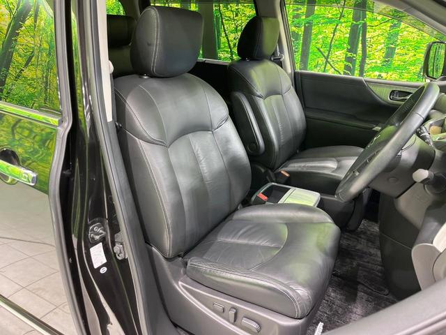 エルグランド ライダー　４ＷＤ　両側電動スライド　純正８型ナビ　バックカメラ　禁煙車　電動リアゲート　黒革シート　ＬＥＤヘッド　ビルトインＥＴＣ　クルコン　パワーバックドア　純正１８インチア（10枚目）