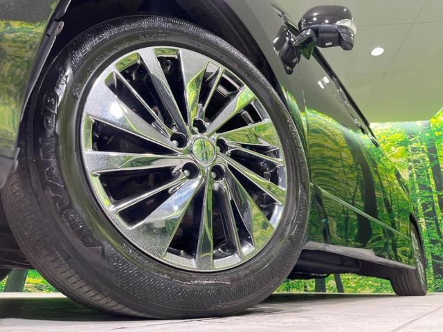 エルグランド ライダー　４ＷＤ　両側電動スライド　純正８型ナビ　バックカメラ　禁煙車　電動リアゲート　黒革シート　ＬＥＤヘッド　ビルトインＥＴＣ　クルコン　パワーバックドア　純正１８インチア（15枚目）