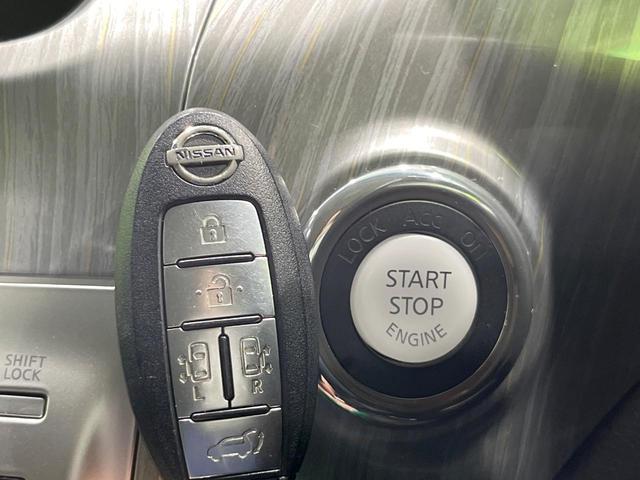 エルグランド ライダー　４ＷＤ　両側電動スライド　純正８型ナビ　バックカメラ　禁煙車　電動リアゲート　黒革シート　ＬＥＤヘッド　ビルトインＥＴＣ　クルコン　パワーバックドア　純正１８インチア（66枚目）