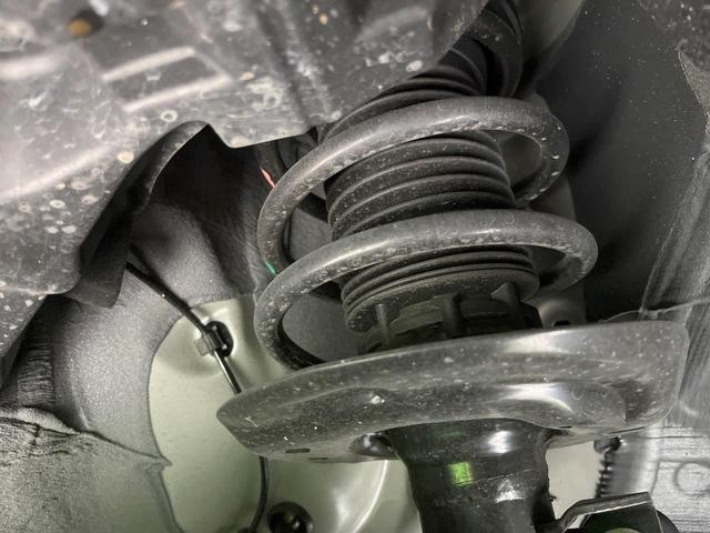 アクア G 禁煙車 セーフティセンス 純正ナビ 全周囲カメラ アクセサリーコンセント シートヒーター レーダークルーズ LEDヘッド オートハイビーム ETC Bluetooth スマートキー オートエアコン(20枚目)