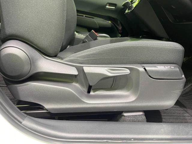 アクア G 禁煙車 セーフティセンス 純正ナビ 全周囲カメラ アクセサリーコンセント シートヒーター レーダークルーズ LEDヘッド オートハイビーム ETC Bluetooth スマートキー オートエアコン(22枚目)