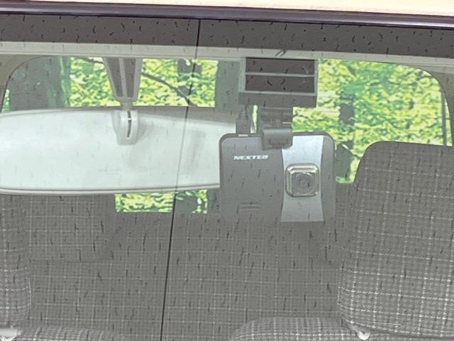 ミラココア ココアX SDナビ バックカメラ 禁煙車 スマートキー オートエアコン CD DVD再生 地デジ アイドリングストップ ドアバイザー プライバシーガラス(3枚目)