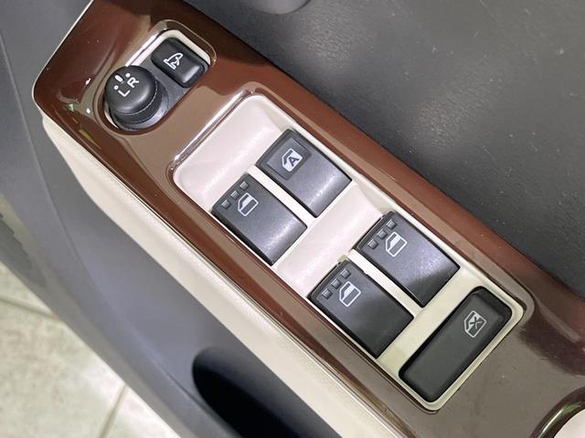 ミラココア ココアX SDナビ バックカメラ 禁煙車 スマートキー オートエアコン CD DVD再生 地デジ アイドリングストップ ドアバイザー プライバシーガラス(25枚目)