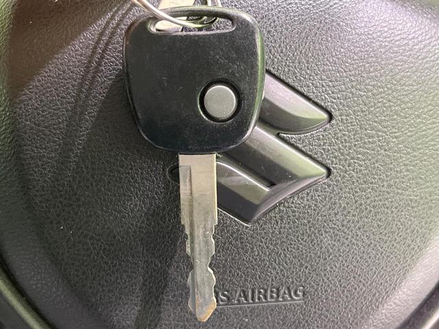 アルト Ｌ　禁煙車　シートヒーター　ＣＤ　アイドリングストップ　横滑り防止装置　ドアバイザー　プライバシーガラス（5枚目）