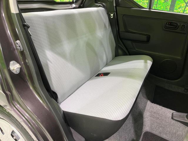 アルト Ｌ　禁煙車　シートヒーター　ＣＤ　アイドリングストップ　横滑り防止装置　ドアバイザー　プライバシーガラス（9枚目）