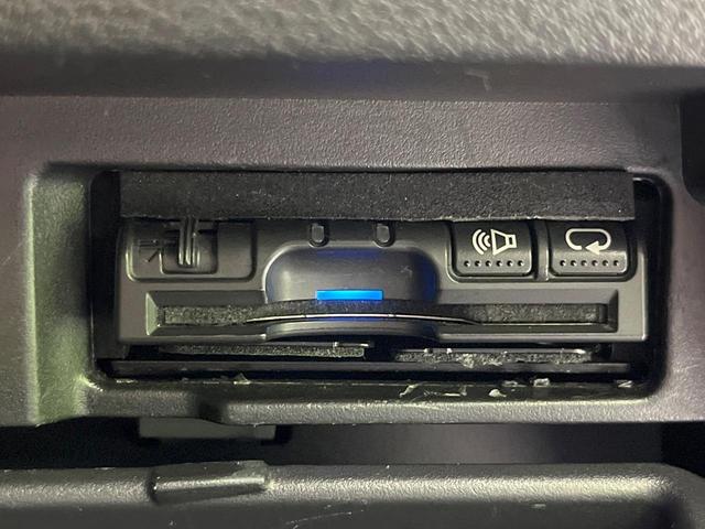 セレナ XV 4WD 両側電動ドア SDナビ バックカメラ 衝突被害軽減システム 禁煙車 スマートキー ビルトインETC クルコン オートライト オートエアコン リアエアコン Bluetooth CD(7枚目)