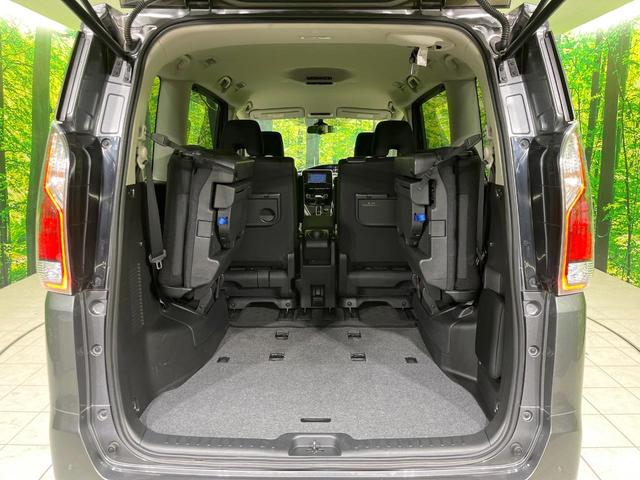 セレナ XV 4WD 両側電動ドア SDナビ バックカメラ 衝突被害軽減システム 禁煙車 スマートキー ビルトインETC クルコン オートライト オートエアコン リアエアコン Bluetooth CD(26枚目)