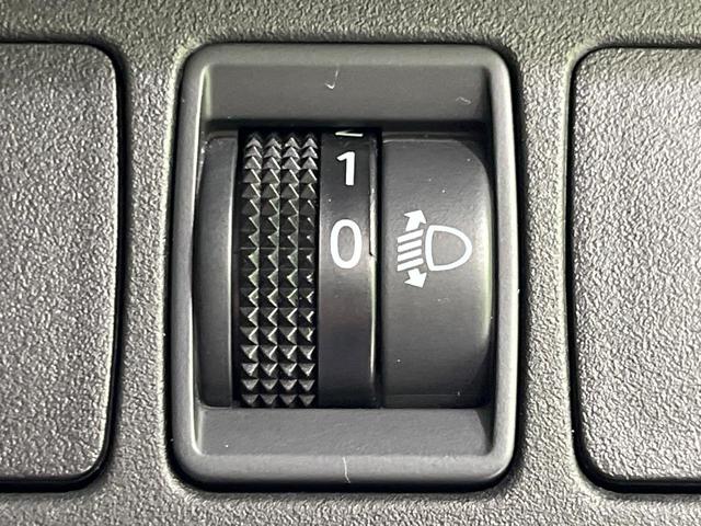 セレナ XV 4WD 両側電動ドア SDナビ バックカメラ 衝突被害軽減システム 禁煙車 スマートキー ビルトインETC クルコン オートライト オートエアコン リアエアコン Bluetooth CD(42枚目)