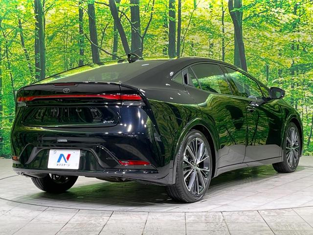 プリウス Z 4WD サンルーフ 全周囲カメラ 衝突被害軽減システム レーダークルーズ 禁煙車 電動リアゲート レザー調シート 前席シートエアコン パワーシート コーナーセンサー スマートキー LEDヘッド(17枚目)