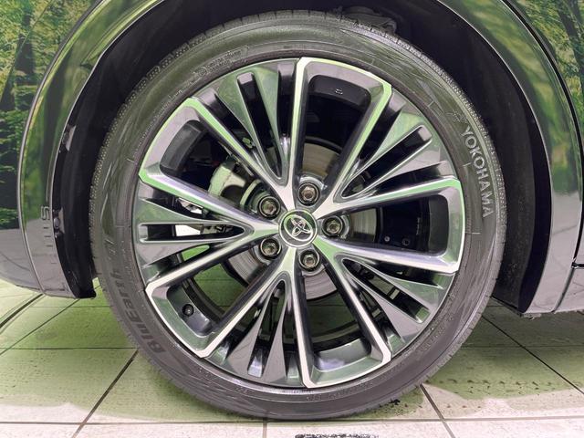 プリウス Z 4WD サンルーフ 全周囲カメラ 衝突被害軽減システム レーダークルーズ 禁煙車 電動リアゲート レザー調シート 前席シートエアコン パワーシート コーナーセンサー スマートキー LEDヘッド(24枚目)