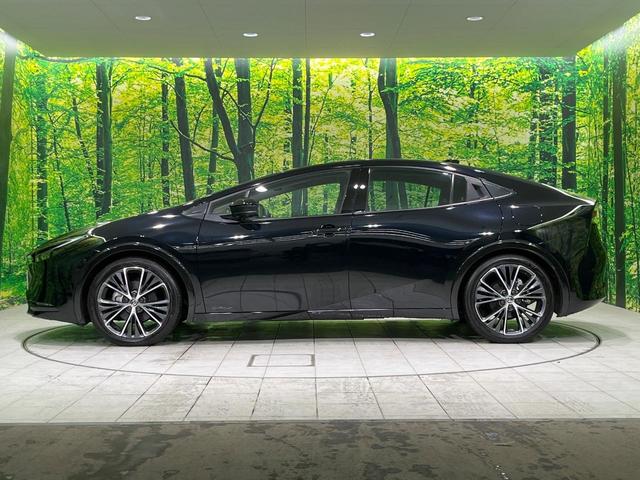 プリウス Z 4WD サンルーフ 全周囲カメラ 衝突被害軽減システム レーダークルーズ 禁煙車 電動リアゲート レザー調シート 前席シートエアコン パワーシート コーナーセンサー スマートキー LEDヘッド(32枚目)