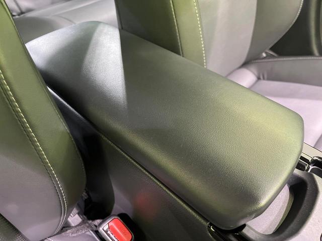 プリウス Z 4WD サンルーフ 全周囲カメラ 衝突被害軽減システム レーダークルーズ 禁煙車 電動リアゲート レザー調シート 前席シートエアコン パワーシート コーナーセンサー スマートキー LEDヘッド(46枚目)