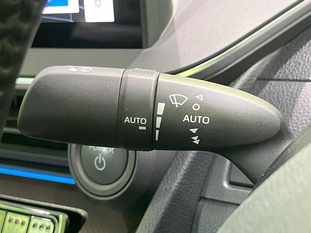 プリウス Z 4WD サンルーフ 全周囲カメラ 衝突被害軽減システム レーダークルーズ 禁煙車 電動リアゲート レザー調シート 前席シートエアコン パワーシート コーナーセンサー スマートキー LEDヘッド(61枚目)