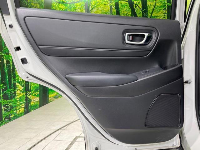 ヴェゼル e:HEV X 4WD 禁煙車 ホンダセンシング SDナビ バックカメラ 寒冷地仕様 アダプティブクルーズ コーナーセンサー LEDヘッド オートハイビーム ETC ドラレコ Bluetooth 純正16インチAW(35枚目)