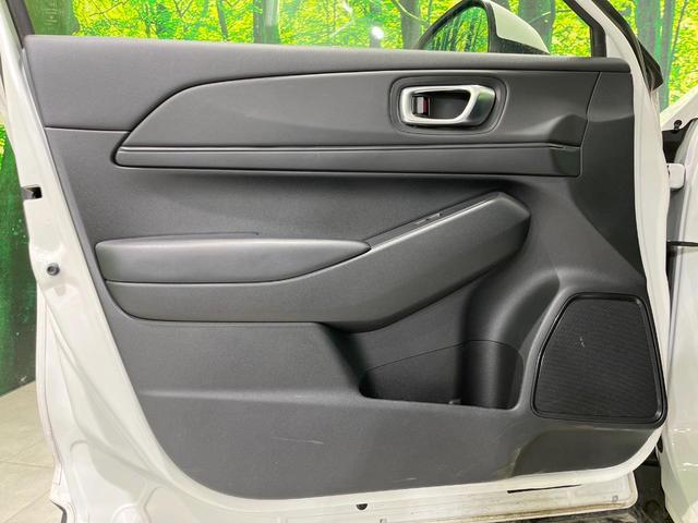 ヴェゼル e:HEV X 4WD 禁煙車 ホンダセンシング SDナビ バックカメラ 寒冷地仕様 アダプティブクルーズ コーナーセンサー LEDヘッド オートハイビーム ETC ドラレコ Bluetooth 純正16インチAW(36枚目)