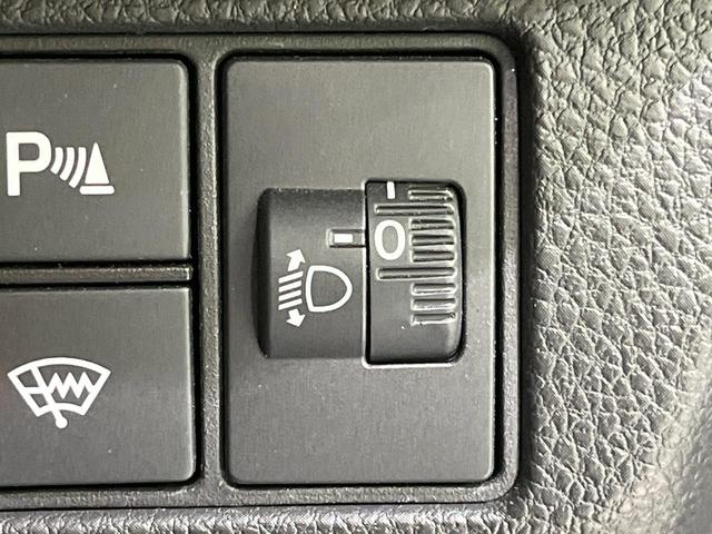 ヴェゼル e:HEV X 4WD 禁煙車 ホンダセンシング SDナビ バックカメラ 寒冷地仕様 アダプティブクルーズ コーナーセンサー LEDヘッド オートハイビーム ETC ドラレコ Bluetooth 純正16インチAW(50枚目)