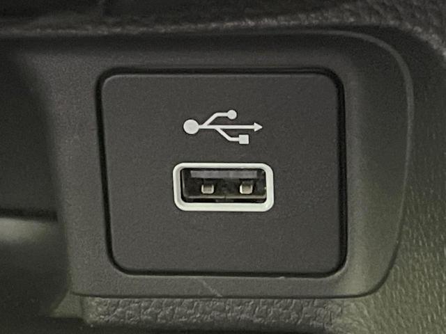 ヴェゼル e:HEV X 4WD 禁煙車 ホンダセンシング SDナビ バックカメラ 寒冷地仕様 アダプティブクルーズ コーナーセンサー LEDヘッド オートハイビーム ETC ドラレコ Bluetooth 純正16インチAW(67枚目)