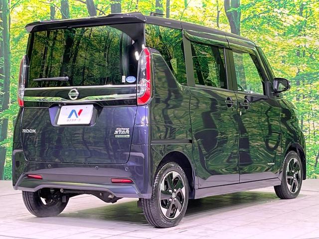 ルークス ハイウェイスター X 4WD 禁煙車 エマージェンシーブレーキ 純正9型ナビ 全周囲カメラ 両側パワースライドドア シートヒーター LEDヘッド オートライト ETC ドラレコ Bluetooth フルセグ スマートキー(16枚目)