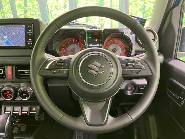 �y�����v�����X�e�A�����O�z�㎿�Ȋv���g�p���邱�ƂŁA��ɂ����������݂ƂĂ��^�]���₷���n���h���ł���