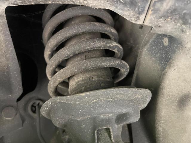 N-BOXカスタム L 4WD 両側電動ドア 純正SDナビ バックカメラ 衝突被害軽減システム コーナーセンサー スマートキー LEDヘッド 純正14インチアルミ オートハイビーム 車線逸脱警報 オートライト(64枚目)