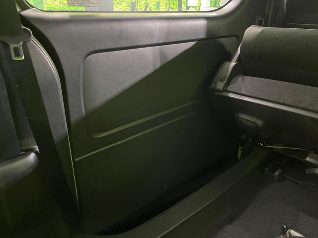 ハイエースバン スーパーＧＬ　ダークプライムＩＩ　４ＷＤ　ディーゼル（軽油）　セーフティセンス　純正ナビ　バックカメラ　レーンアシスト　ＬＥＤヘッド　オートハイビーム　ＥＴＣ　ドラレコ　Ｂｌｕｅｔｏｏｔｈ　フルセグ　純正１５インチＡＷ　スマートキー（24枚目）