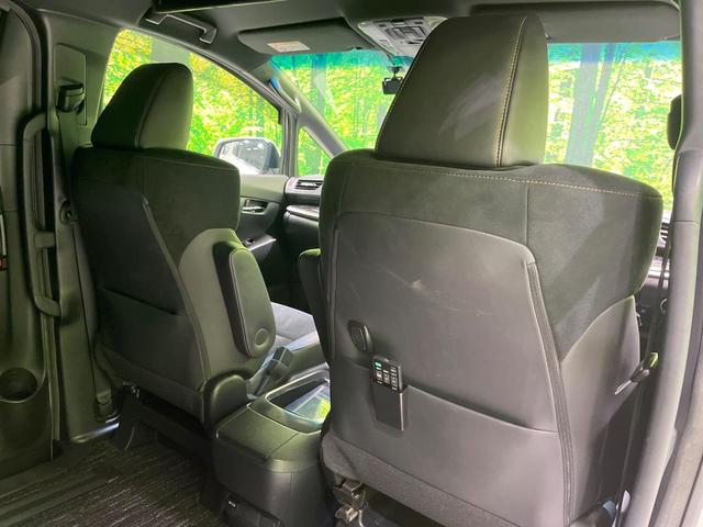 アルファード 2.5S タイプゴールド 4WD エアロ 両側電動ドア 後席モニター バックカメラ 衝突被害軽減システム レーダークルーズ 禁煙車 ハーフレザーシート ドラレコ コーナーセンサー スマートキー LEDヘッド ETC2.0(32枚目)