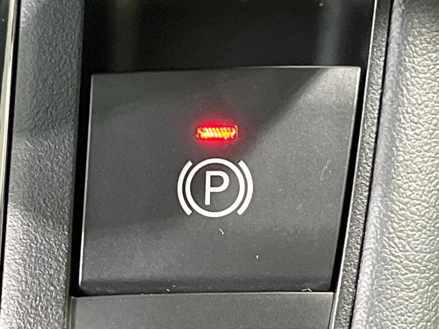 ヴェルファイアハイブリッド ＺＲ　Ｇエディション　４ＷＤ　ムーンルーフ　両側電動スライド　後席モニター　純正１０型ナビ　バックカメラ　１００Ｖ電源　衝突被害軽減システム　レーダークルーズ　禁煙車　電動リアゲート　黒革シート　シートベンチレーション（50枚目）