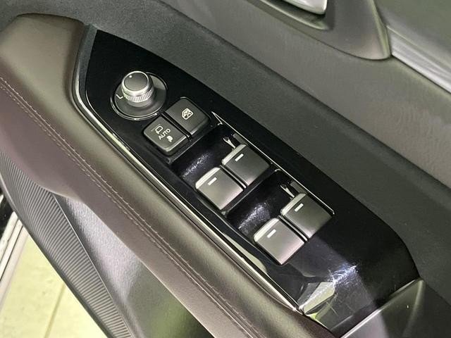 ＣＸ－８ ＸＤプロアクティブ　４ＷＤ　ディーゼル　７人乗り　純正ナビ　フリップダウンモニター　全周囲カメラ　衝突被害軽減システム　レーダークルーズ　禁煙車　電動リアゲート　パワーシート　ドラレコ　ＥＴＣ　純正１９インチアルミ（29枚目）